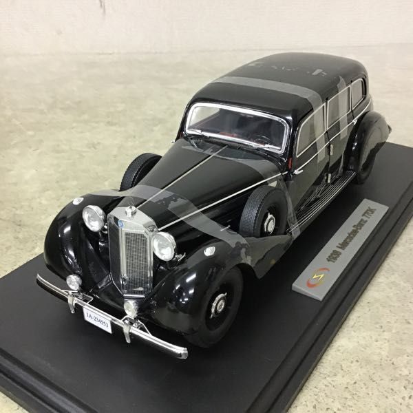 1円～ シグネチャーモデル 1&frasl;18 1938 メルセデスベンツ 770K ブラック