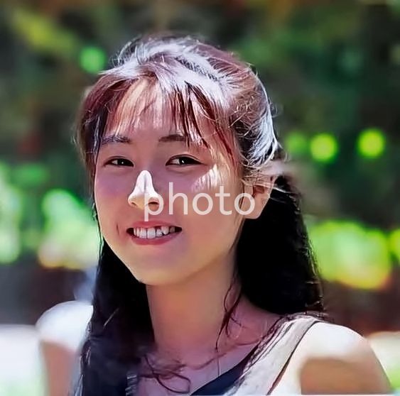 新品 Zard 坂井泉水 蒲池幸子 L判写真 8枚 タンクトップ の落札情報詳細 ヤフオク落札価格情報 オークフリー スマートフォン版