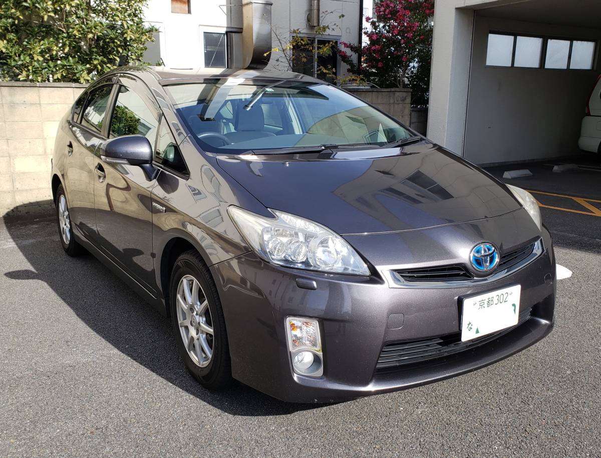 個人出品 H22年 プリウス 特別仕様車 S LEDエディション 車検3年12月 
