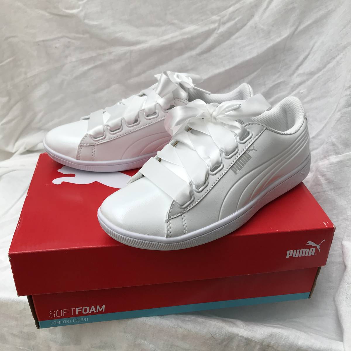 新品 新品 箱付き未使用品 Puma プーマ ビッキー リボン P 24 0cm カジュアルシューズ スニーカー 白 02 の落札情報詳細 ヤフオク落札価格情報 オークフリー スマートフォン版