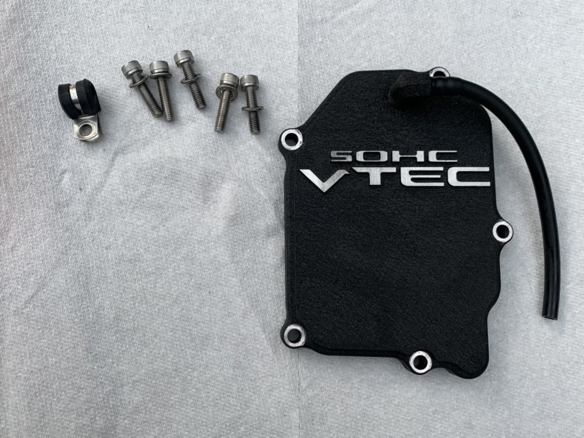 ズーマー Ruckus シリンダーヘッドカバー エンジンベッドカバー TRS 