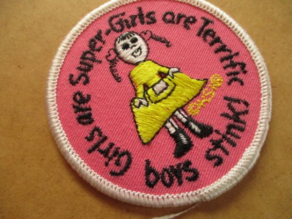 80s スーパーガール Super Girl 少女ビンテージ刺繍ワッペン 女性主権フェミニズムおもしろい古いアメリカ米国アップリケusaパロディ S3 の落札情報詳細 ヤフオク落札価格情報 オークフリー スマートフォン版
