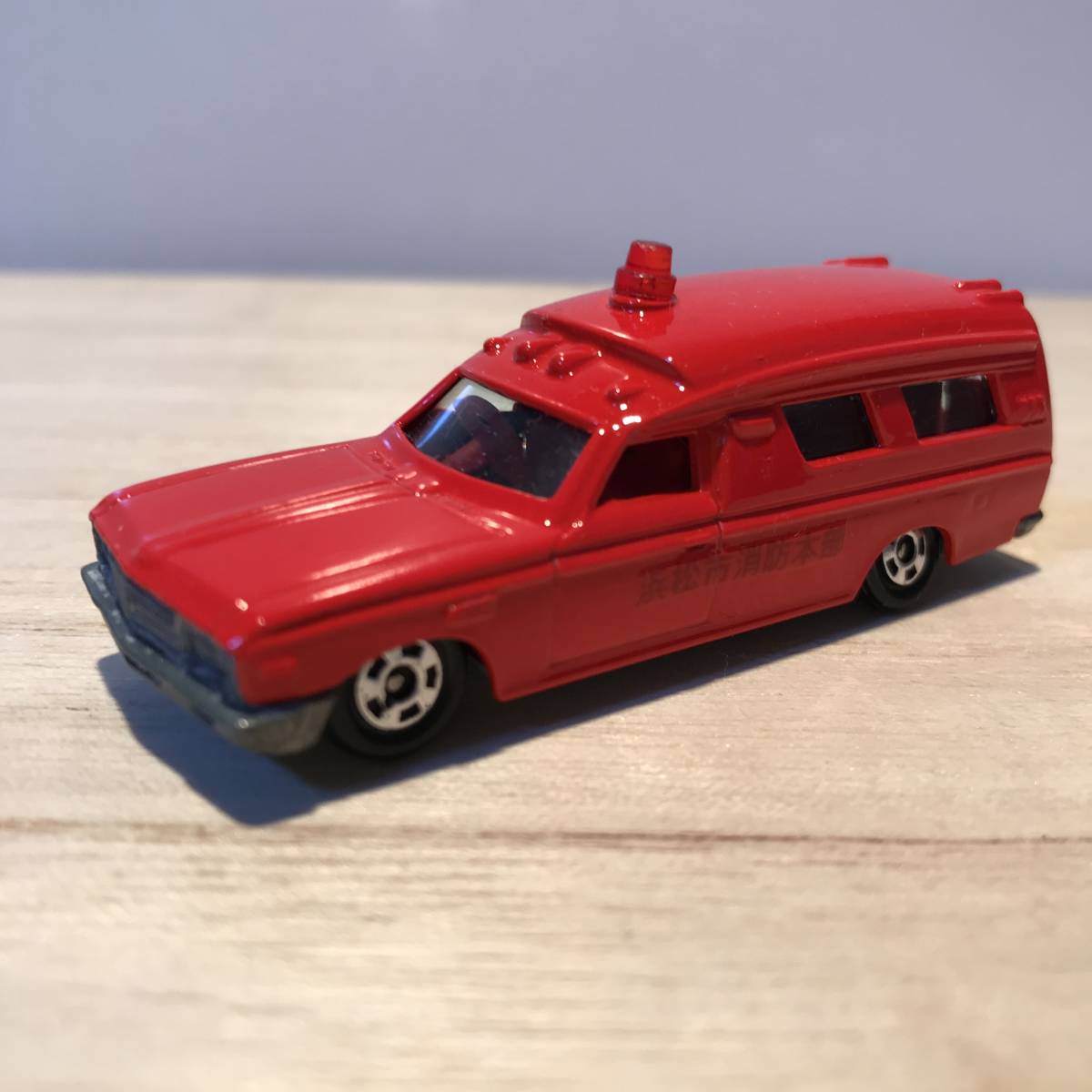 トミカ トヨタアンビュランス 浜松市消防本部仕様 リペイント改造品 の落札情報詳細 ヤフオク落札価格情報 オークフリー スマートフォン版