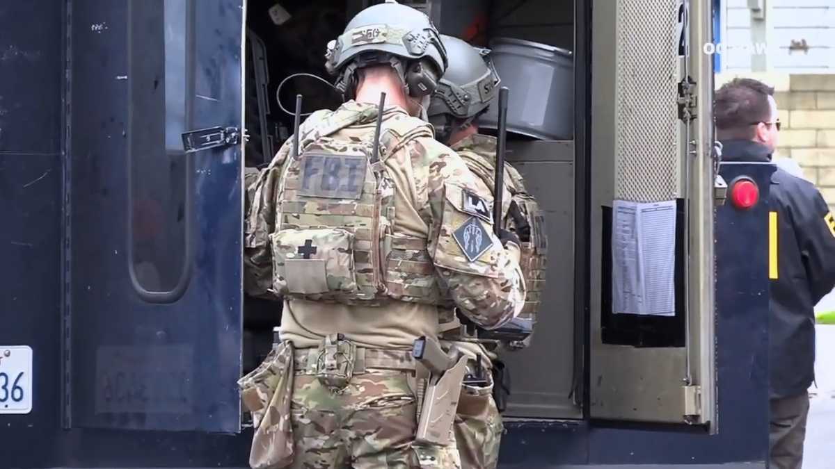 FBI SWAT ロサンゼルス支局 部隊章 / LE CRYE DBT RG MCの落札情報詳細