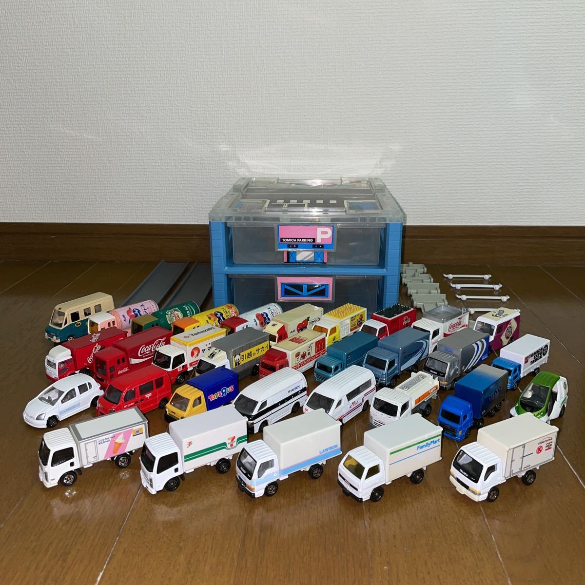 ☆トミカ ローソン ファミリーマート セブンイレブン ミニストップ