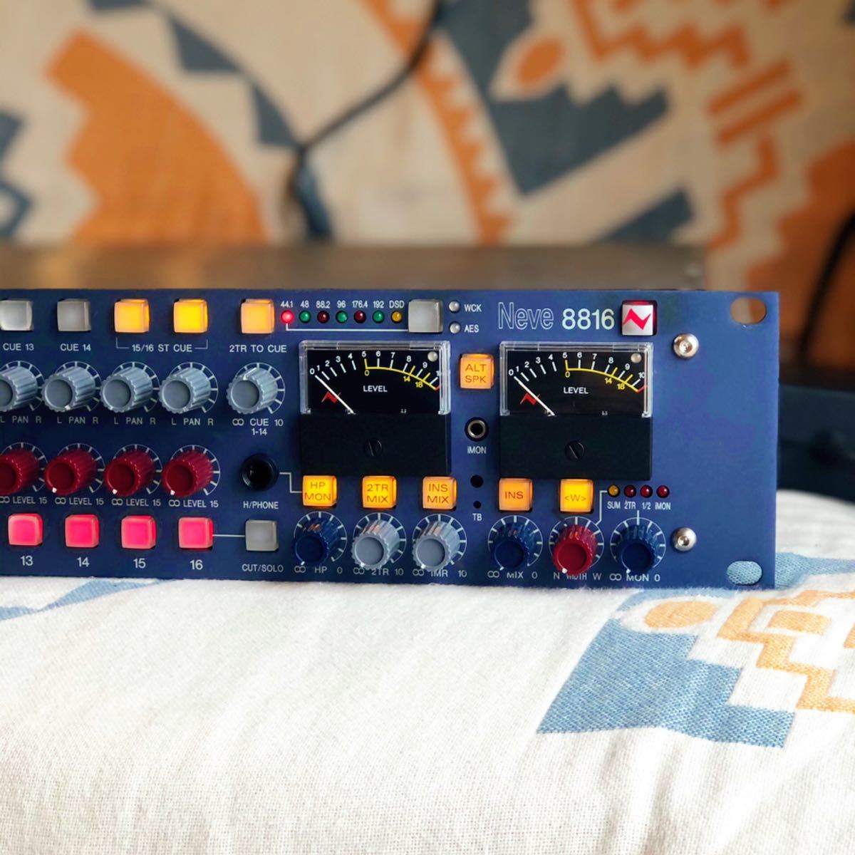 Neve 8816 サミングミキサー （AMS Neve 8816 Summing Mixer