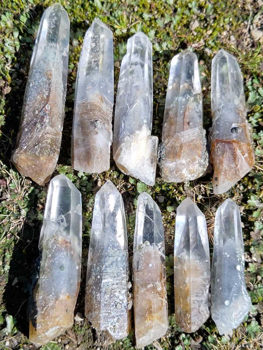 新品】大分県尾平鉱山コウモリ坑マリモ入り水晶、中、大1打まとめて