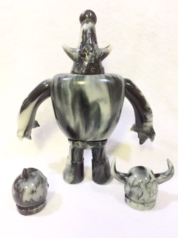 ドックンロール 蓄光 skulltoys skull toys スカルトイズ｜一般