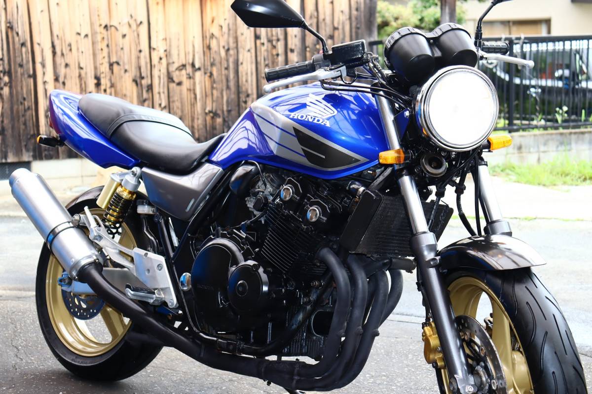 予備検査付き Cb400sf Nc39 教習車 絶好調 セル一発 メチャ綺麗 良音 社外マフラー 詳細画像多数掲載 動画で車両説明しています の落札情報詳細 ヤフオク落札価格情報 オークフリー スマートフォン版