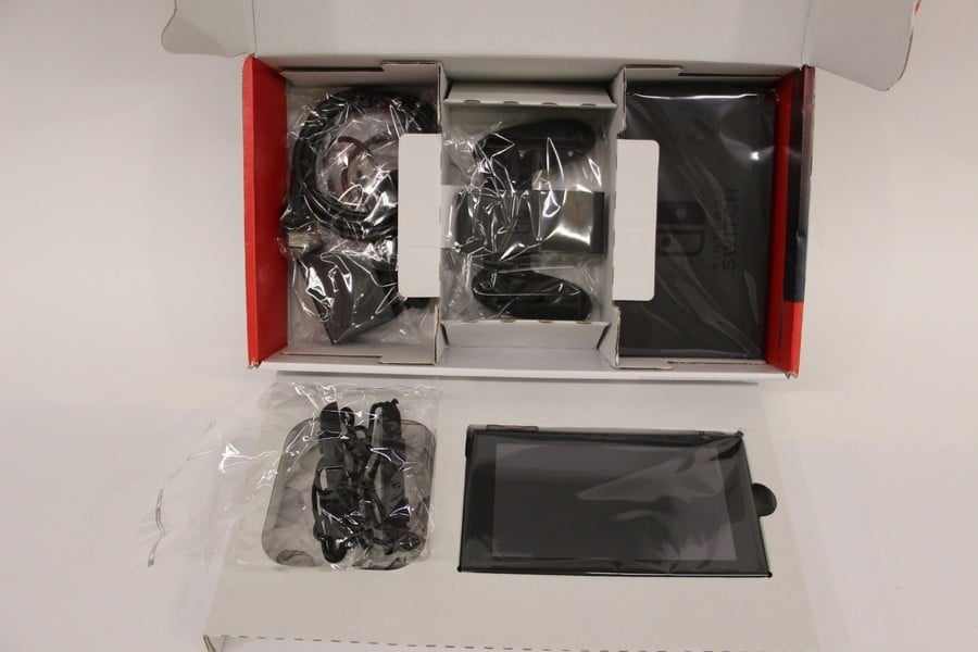 最終値下げNintendo Switch HAC-001 ジョイコン欠品 傷や汚れ