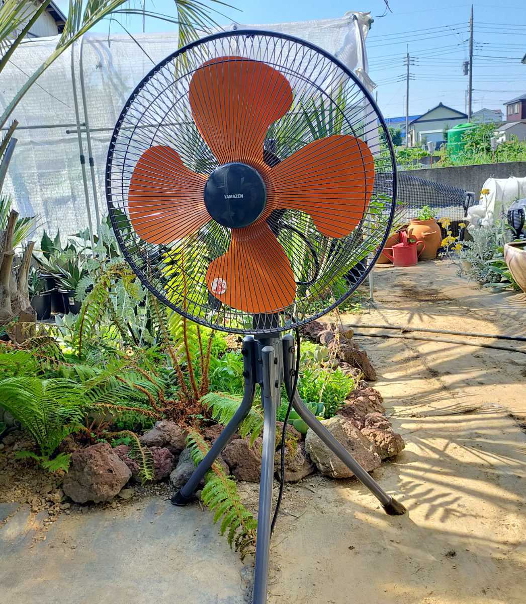 【新品】山善 扇風機 45cm 工業扇 風量3段階調節 YKS-4511 Amazon | [山善] 扇風機 45cm 工場扇 スタンド式 押しボタン