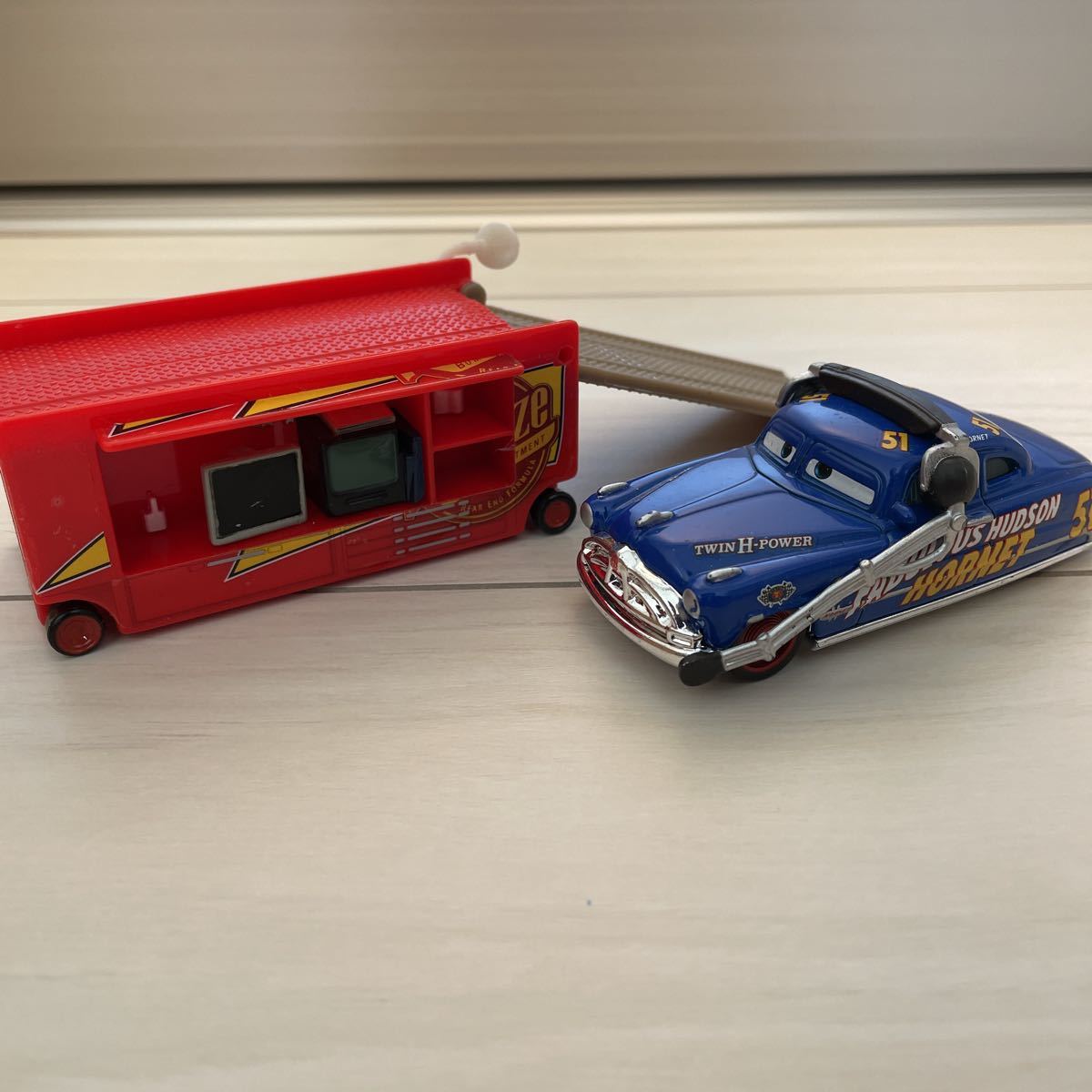 マテル カーズ Cars Mattel Fabulous Doc Hudson With Stand ドックハドソン ウィズ スタンド ミニカー キャラクターカー レア Www Cotijuca Com Br マテル カーズ Cars Mattel Fabulous Doc Hudson With Stand ドックハドソン ウィズ スタンド ミニカー キャラクターカー レア Www Cotijuca Com Br