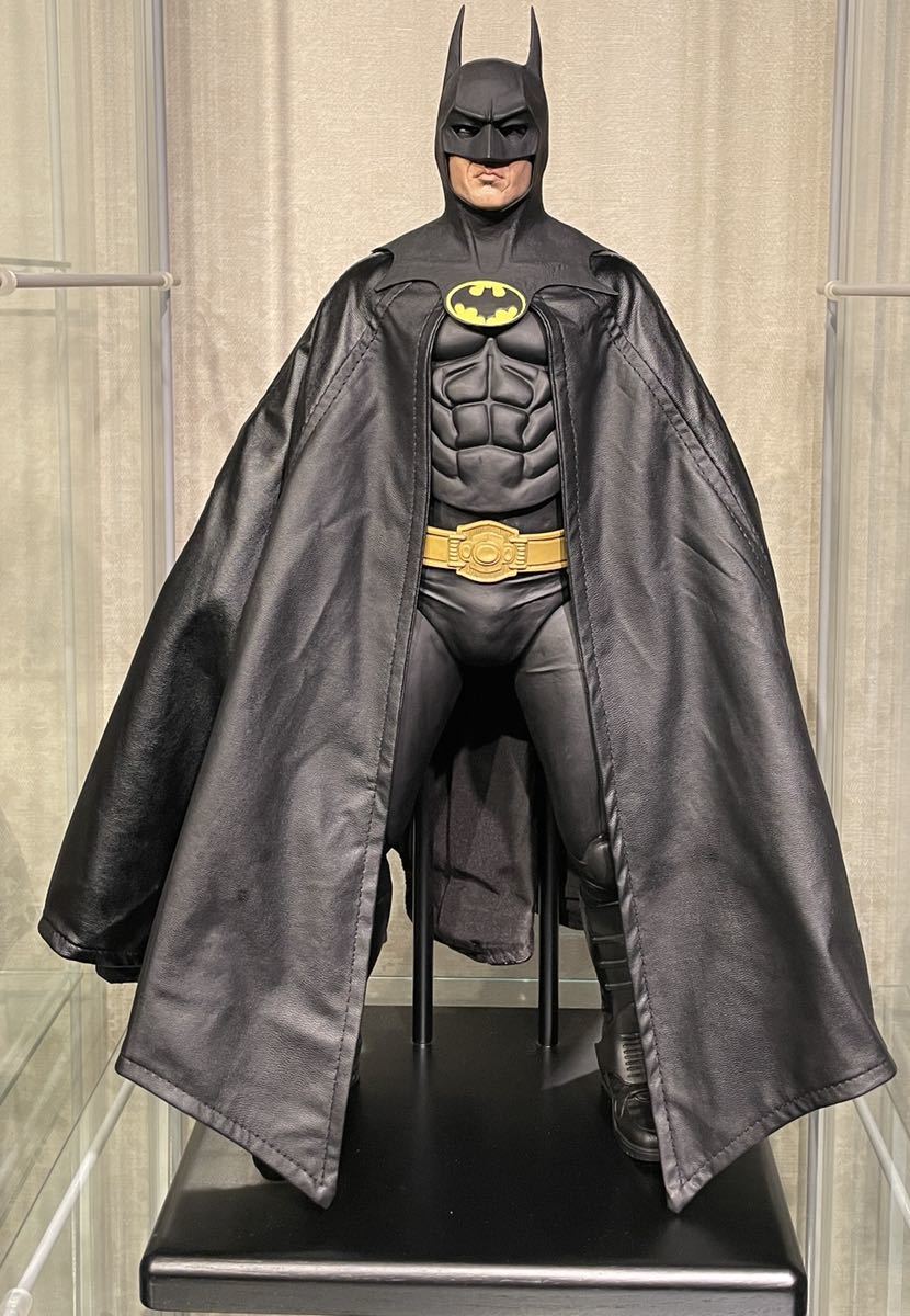 バットマン フィギュア マイケルキートン 直筆サイン 早い者勝ち】バットマン マイケル・キートン直筆サイン入り写真