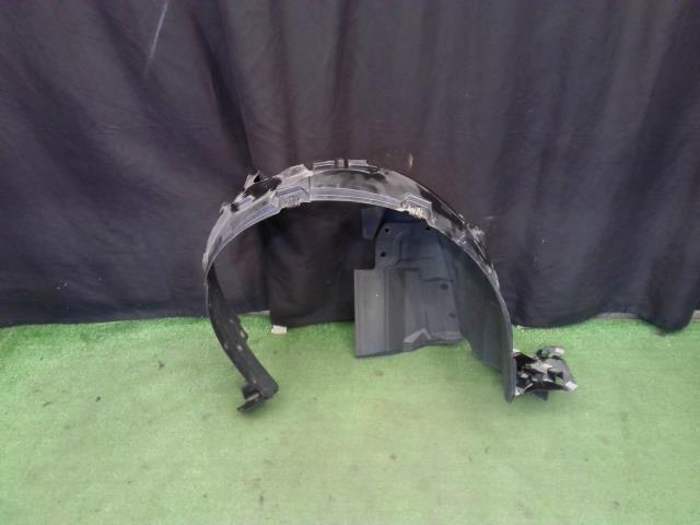 りょう 63814-7Z400 Genuine Nissan Part