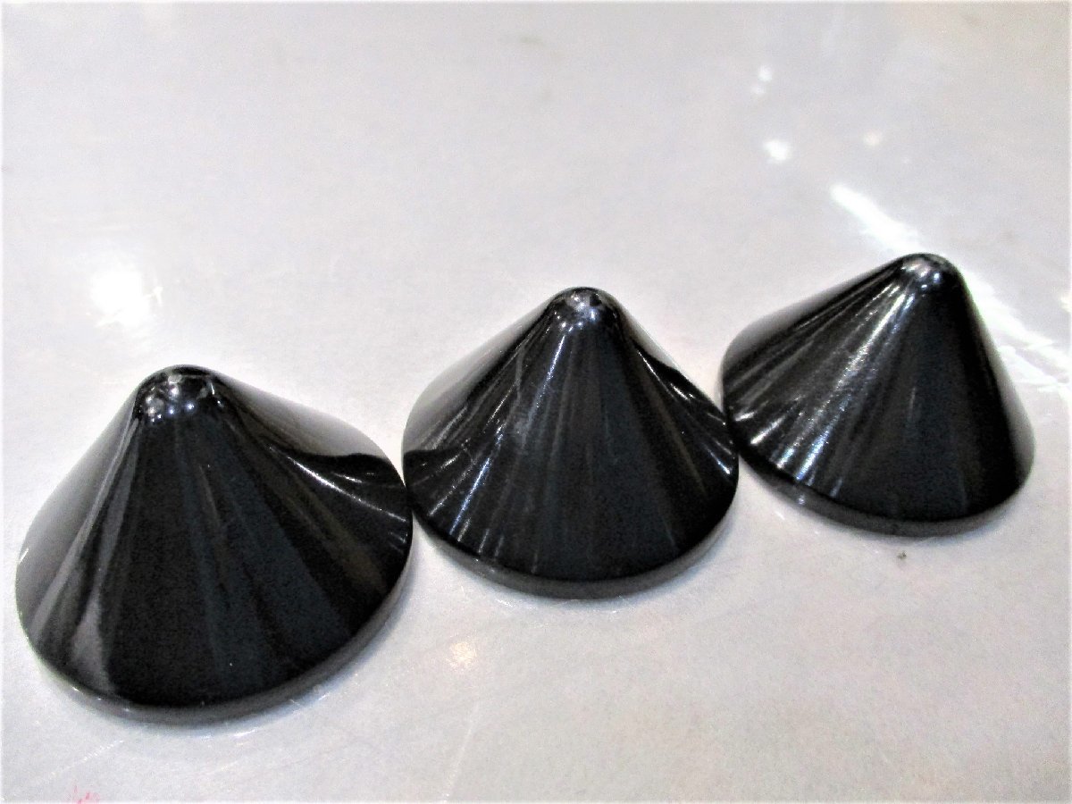 【傷や汚れあり】インシュレーター Black Diamond Racing：Pyramid Cones MK4 (3p)の落札情報詳細