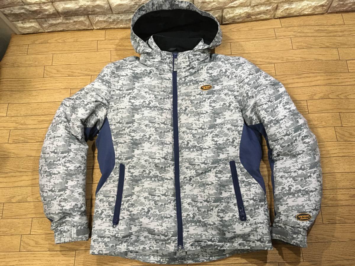 やや傷や汚れあり】 VANSON 冬対応商品 ナイロンパーカー デジカモ色