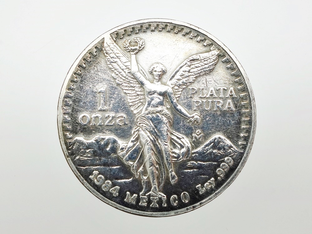 メキシコ　1オンス　銀貨　1986年 1984年 メキシコ 純銀1オンス銀貨 勝利の女神ニケ MS66 高鑑定