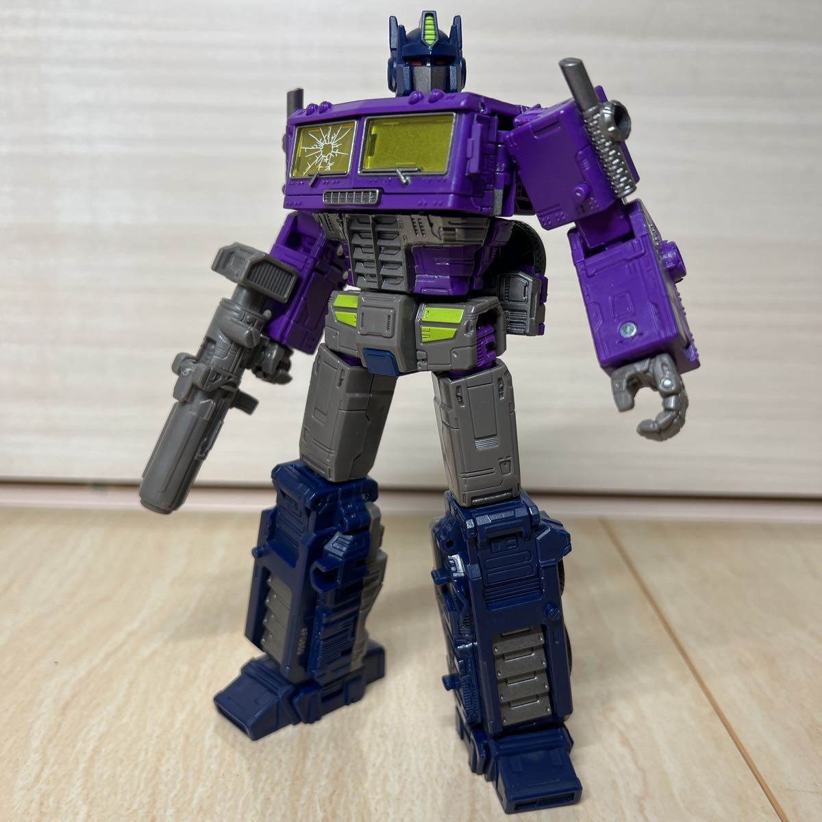 トランスフォーマー シャッタードグラス オプティマスプライム