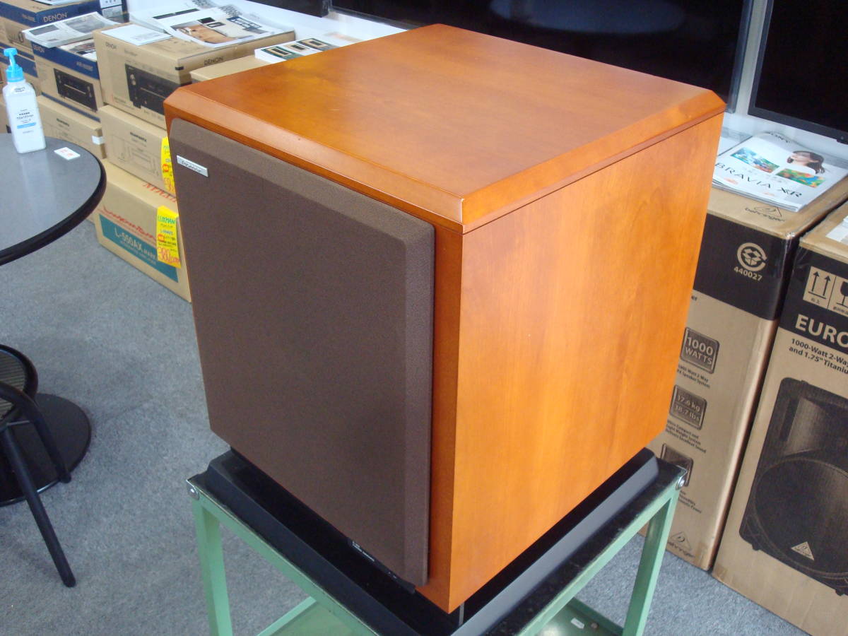 pioneer-s-w8