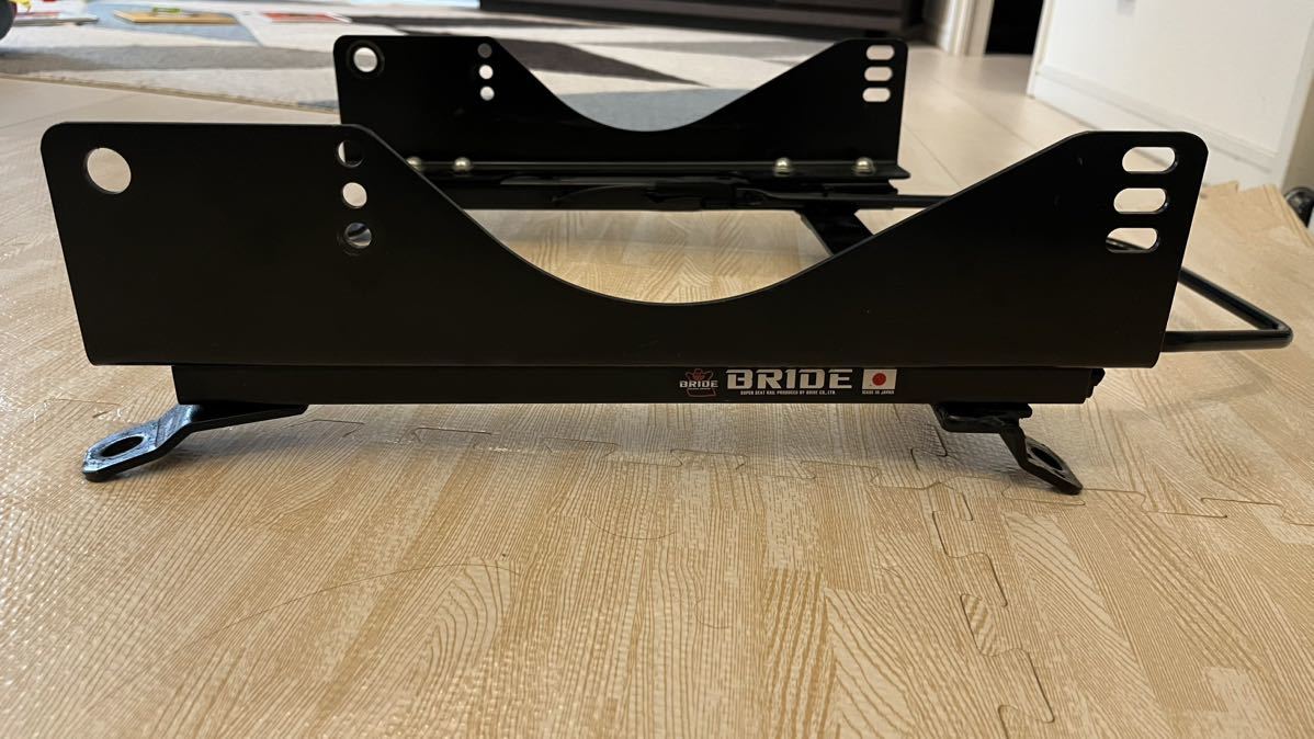 BRIDEシートレール NA 硬 NB ロードスター用 R001LF 運転席用