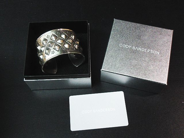 CODY SANDERSON シルバーバングル 箱・カード付き やや傷や汚れあり