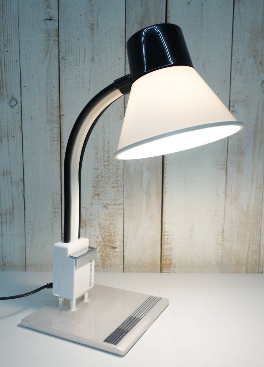 HITACHI 日立 アンティーク 白熱灯スタンド LS6605 【公式通販】