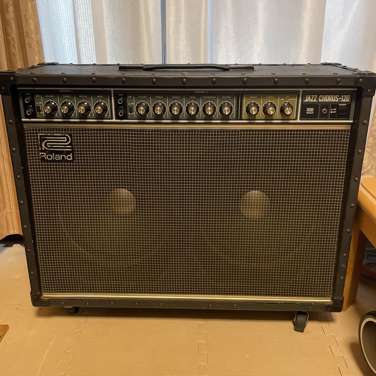 【傷や汚れあり】Roland JAZZ Chorus 120ローランド ジャズコーラス 120 JC120ギターアンプの落札情報詳細