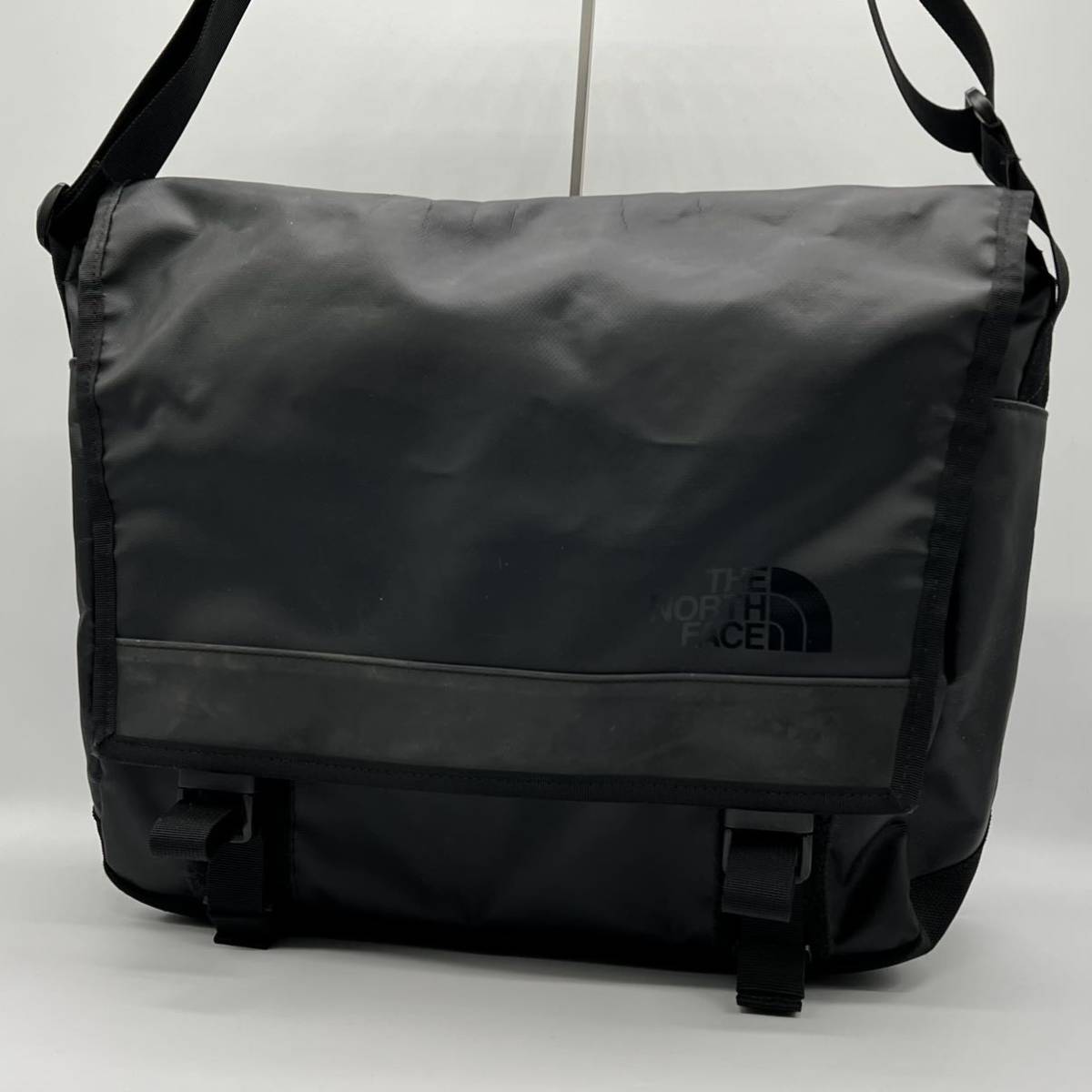 【目立った傷や汚れなし】1円【美品】THE NORTH FACE ノースフェイス メッセンジャーバッグ ショルダーバッグ ブラック A4サイズ