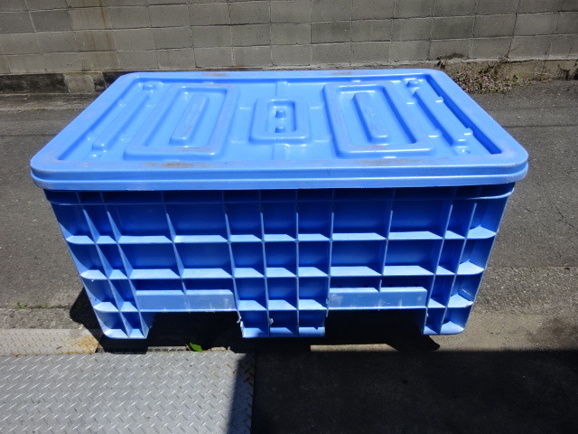 □中古品 ジャンボボックス 生け簀 大型水槽 サイズ：1335x860x670mm