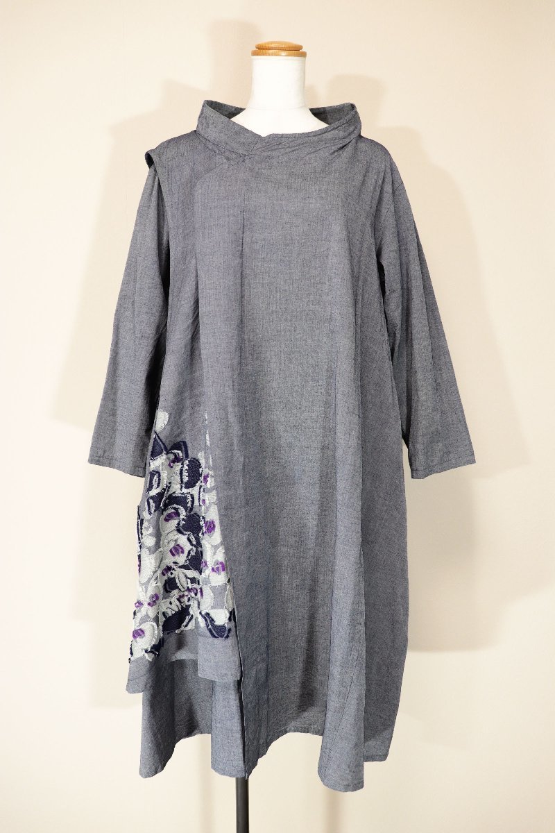 美品⁂センソユニコ⁂ジウ　ノースリーブロングチュニック　変形ヘム　チェック　総柄 新品並✨センソユニコ イオコムイオ アンティークチェック ワンピース