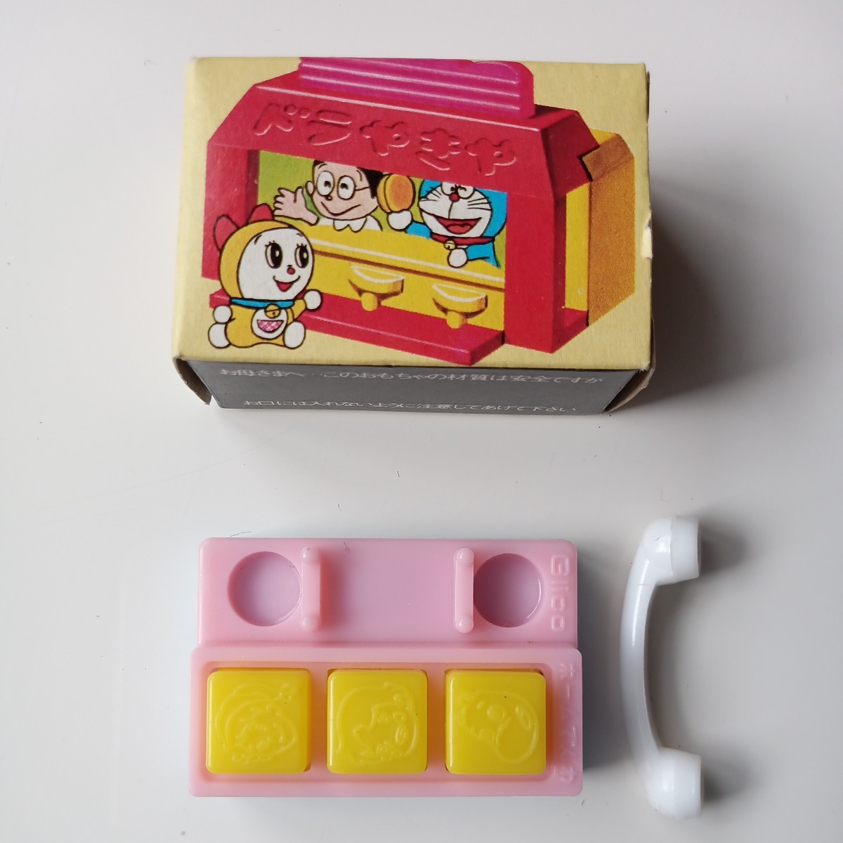 レア ３号機 ワイルドキャッツ コイン付 パチスロ「たんまり貯まったハマリ台を狙え!!」～3号機名機伝説『ワイルドキャッツ』＆『セブンボンバー』後編～【アニマルかつみの回胴青春時代Vol.40】  - パチマックス