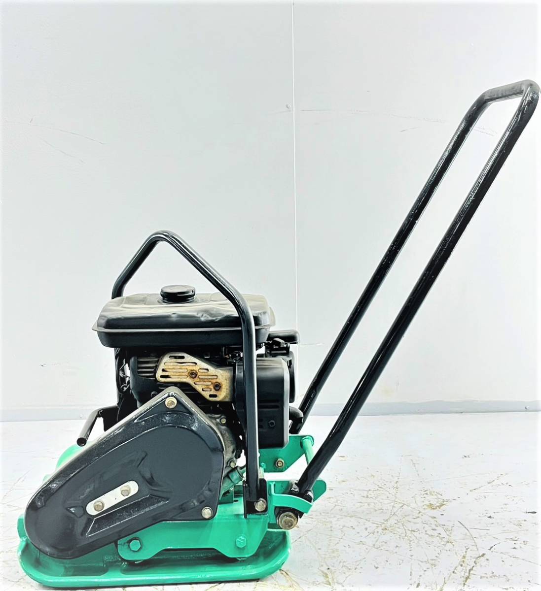 プレートコンパクター転圧機EY08