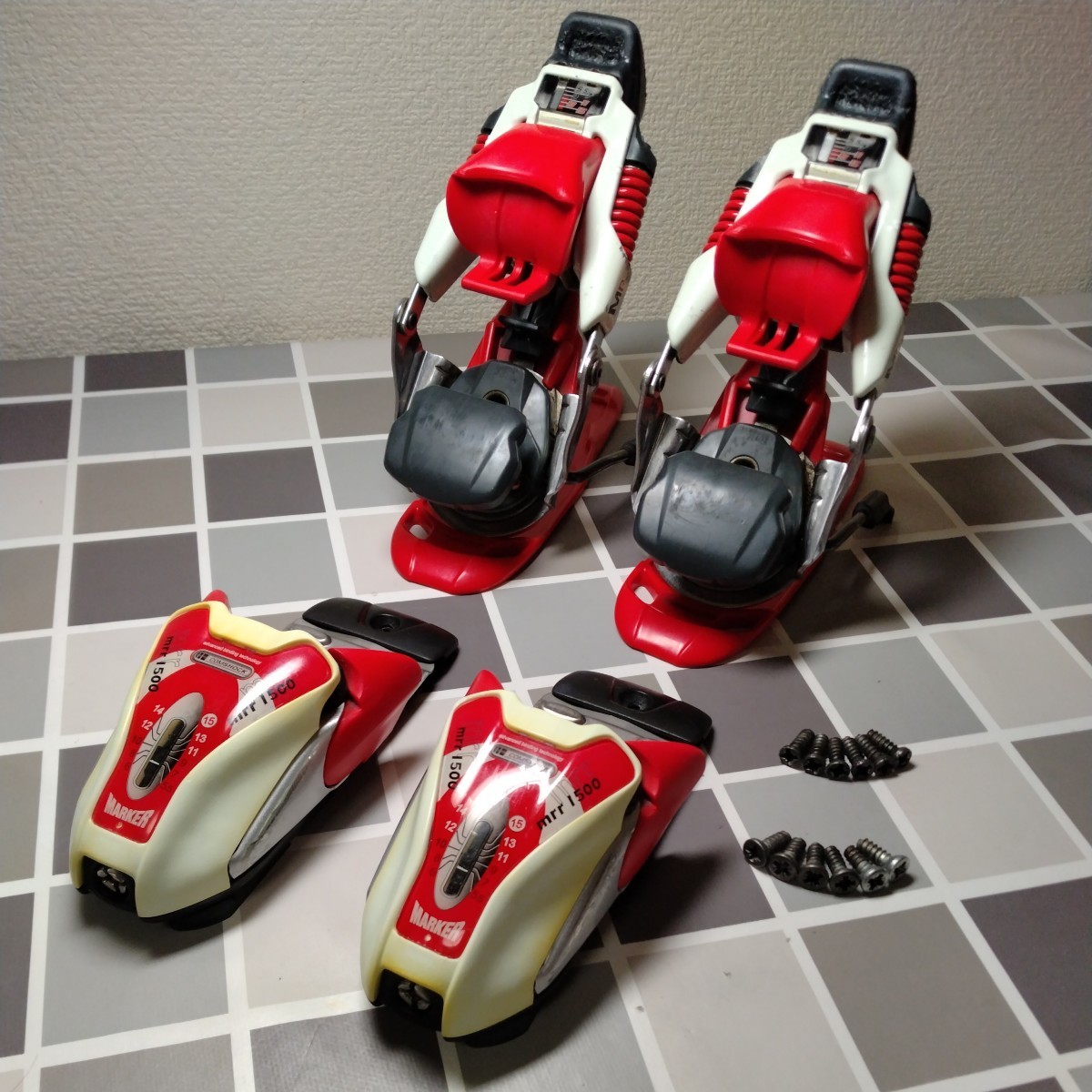 傷や汚れあり】マーカー ビンディング MRR 1500 EPS 中古品 赤バネ最終