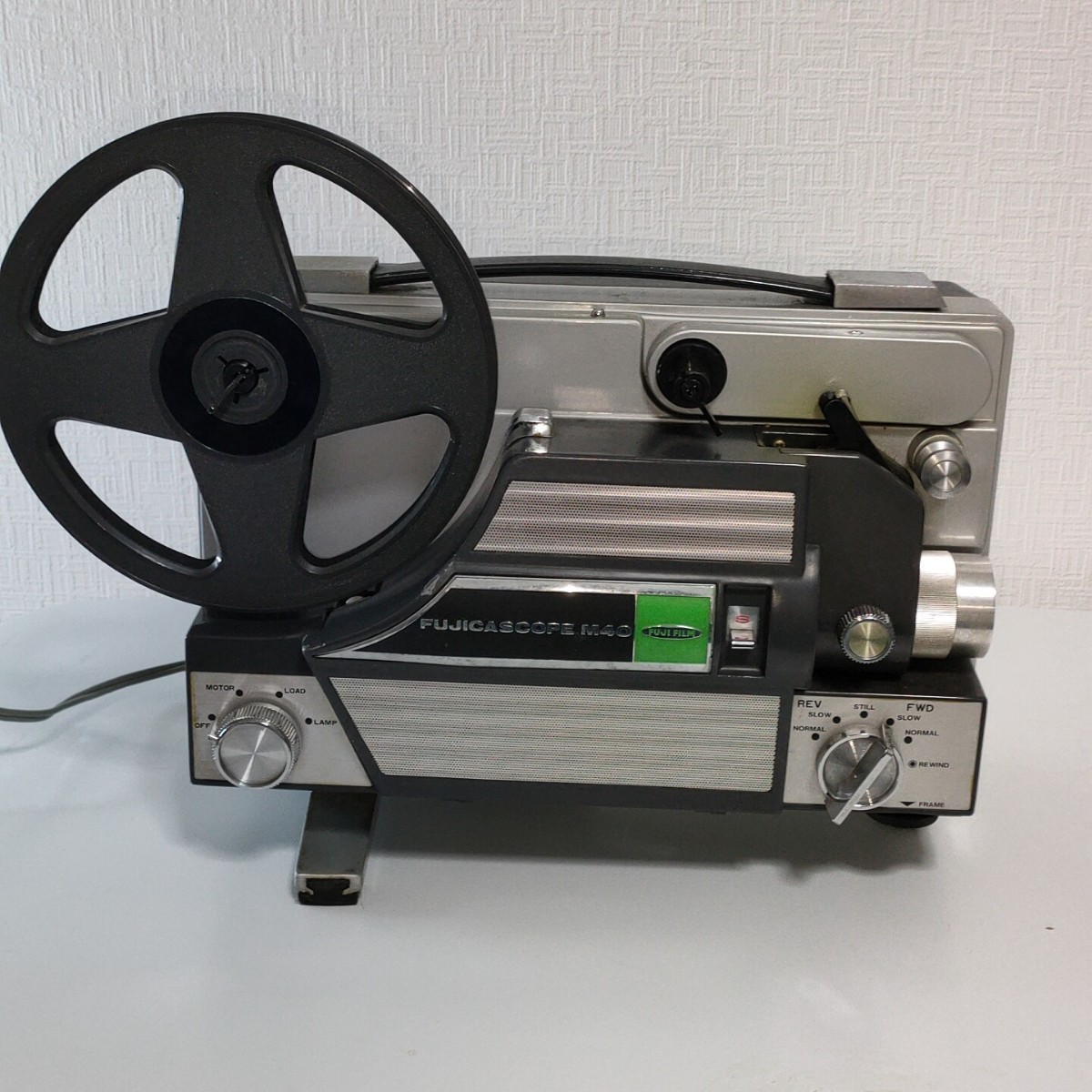 【8ミリ映写機】 フジカスコープはSD12 8ミリ映写機】 フジカスコープはSD12