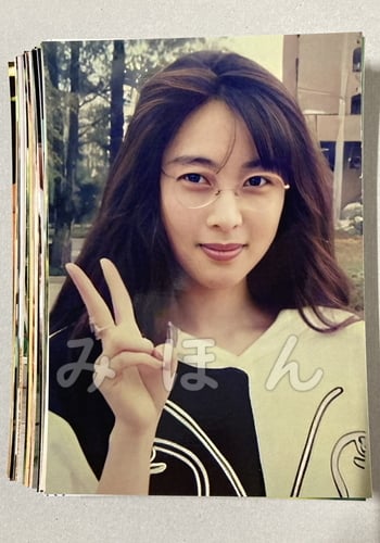 【未使用】ZARD 坂井泉水  額縁写真 A3サイズ 未使用】ZARD 坂井泉水 額縁写真 A3サイズ