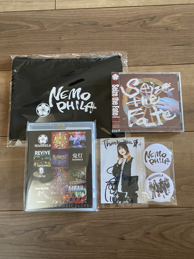 NEMOPHILA 直筆サイン入り写真[mayu SAKI 葉月 ハラグチサン むら