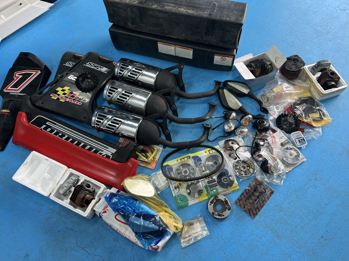 【全体的に状態が悪い】公道カート パーツ多数 X kart F kart パーツ SMCの落札情報詳細 ヤフオク落札価格検索 オークフリー