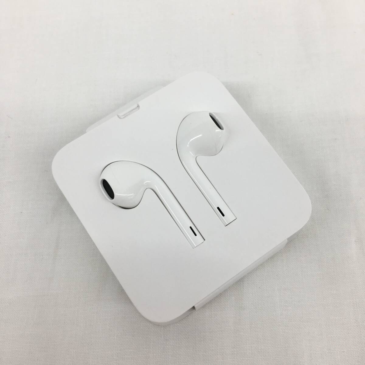 【未使用】T2597 iPhone 純正品 イヤホン EarPods Lightningコネクタ ライトニングケーブルの落札情報詳細
