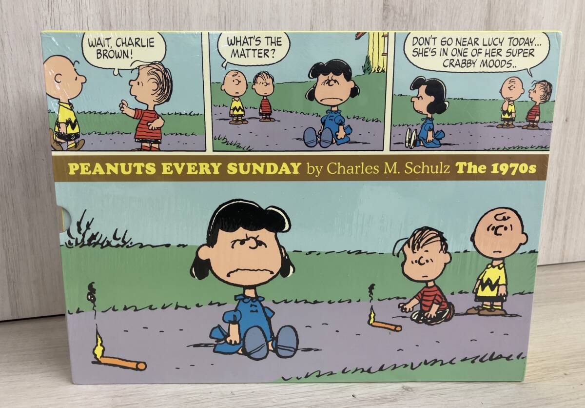 【目立った傷や汚れなし】【未開封品】PEANUTS EVERY SUNDAY by Charles M.Schulz The 1970s 【19711975／19761980 2冊セット