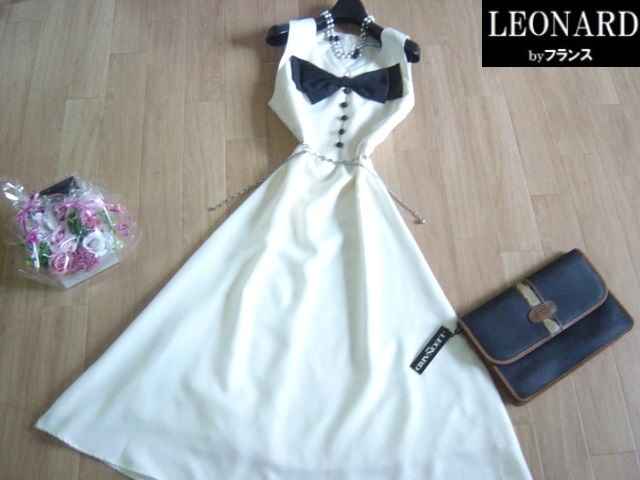 美品】LEONARD 花柄 総柄 トリム シルク 長袖シャツ ブラウス 42