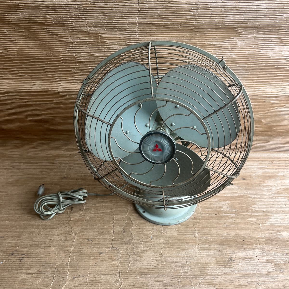 昭和レトロ！【小型扇風機】 三菱 D20-A6 ピンク3枚羽根 動作確認OK