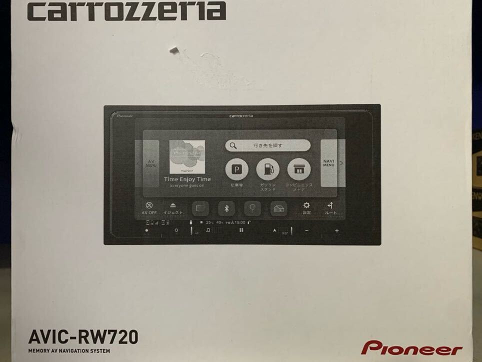 カロッツェリア AVIC-RZ822-D 未使用 Pioneer AVIC-RZ822-D カーナビ