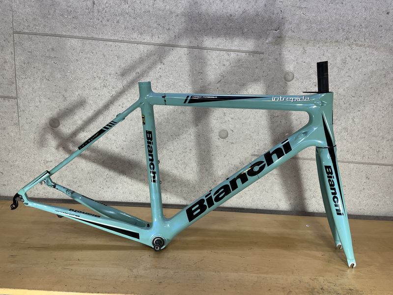bianchi intrepida carbon