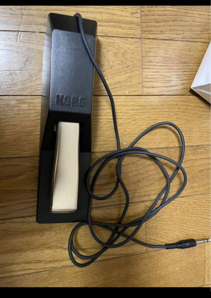 ダンパーペダル DS1H 箱付 美品 電子ピアノ 鍵盤 ラウドペダル 踏まれる キーボード シンセ