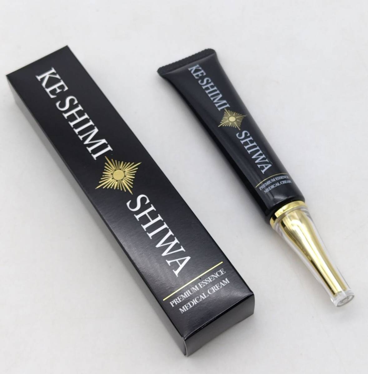 ケシミシワ KESHIMISHIWA プレミアムエッセンス薬用クリーム 22g