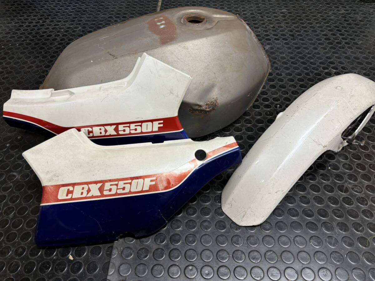 CBX400F サイドカバー フロントフェンダー CBX400Fサイドカバー