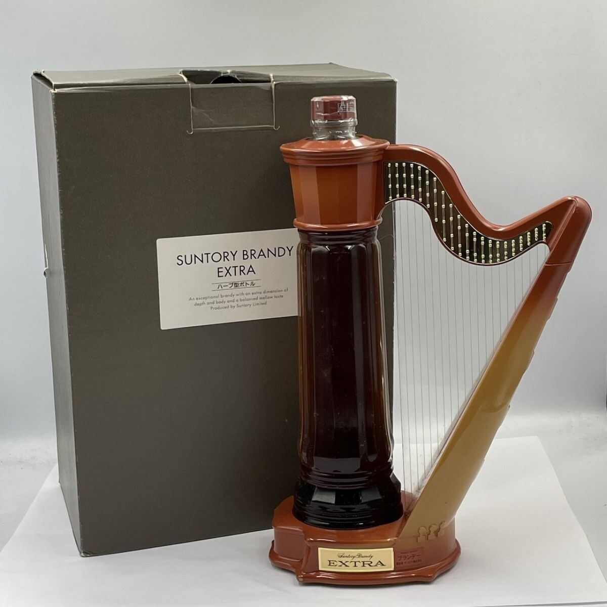 サントリーブランデーエキストラ ハープ形ボトル サントリー