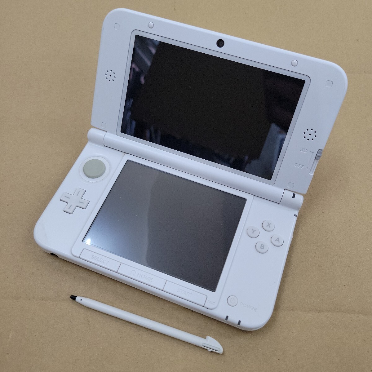 NEW NINTENDO 3DS LL(ドラクエXI付き)データ初期化しました 3ds ポケモン データ消し方 NEW NINTENDO 3DS LL(ドラクエXI付き
