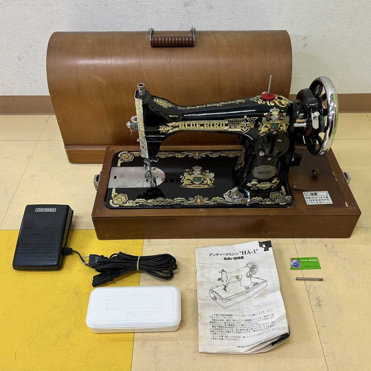 アンティーク調電動ミシン bluebird HA NL-K アックスヤマザキ