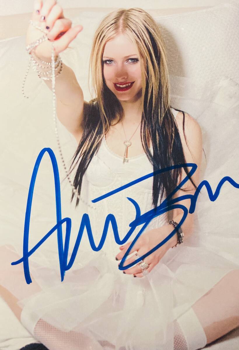 アヴリル・ラヴィーン 直筆サイン色紙 グッズ  Avril Lavigne Avril Lavigne 公式 直筆サイン アヴリル・ラヴィーン 直筆